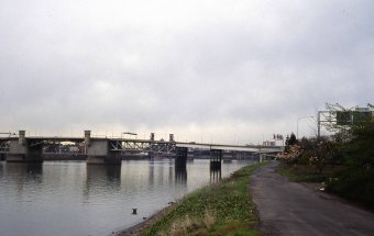 Morrison Bridge. April 1980